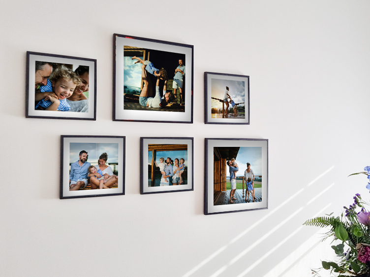 לופה בריבוע על הקיר ב-2 גדלים